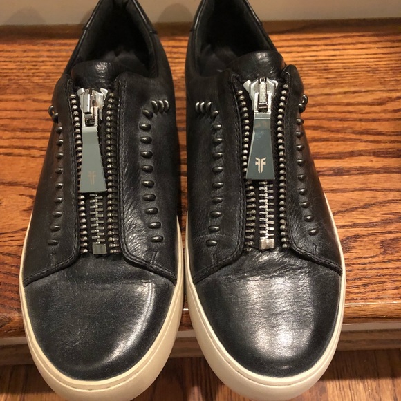 Frye Shoes - Frye women’s zip sneakers size 7 black